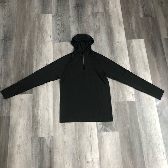 Lululemon Metal Vent Tech Hoodie
Black First Release small - Picture 7 of 12